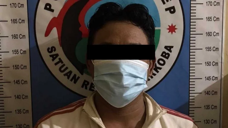 Tersangka Junaidi Abdillah (Dok. Humas Polres Sumenep).