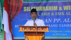 Anggota Fraksi PDI Perjuangan DPRD Jawa Timur, Mahfud, S.Ag.