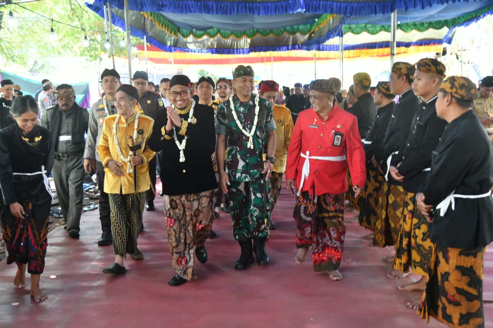 Haul dan Jamasan Pusaka Keraton Sumenep dan Pusaka Leluhur di Desa Aeng Tong-tong.