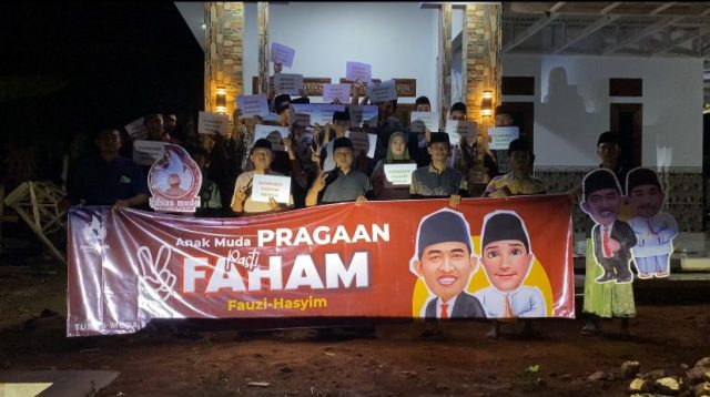 Foto bersama Pemuda Pemuda Pragaan saat Deklarasi Dukung FAHAM.