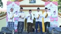 Wakil Bupati Sumenep, KH Imam Hasyim bersama jajaran Forkopimda membuka Bazar Takjil Ramadan 1446 H.