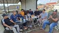 Ketua asosiasi wartawan dan media di Sumenep berkumpul membahas rilis KEI yang menuding pemberitaan pers menyesatkan.