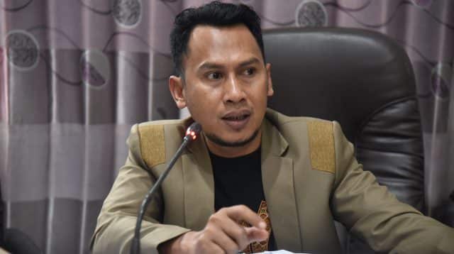 Irwan Hayat, Anggota Fraksi PKB DPRD Sumenep.